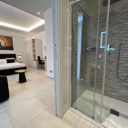 Eva 招待所 斯培西亚